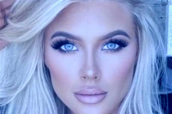Eva, 28, a platinum blonde hazel-eyed european companion based in Adrados. Offering Domination, Deep French Kissing, Dinner Date. Available for incall and ou...