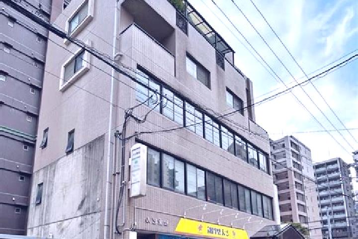 Eva, 28 — Escort in Matsushige, Japan