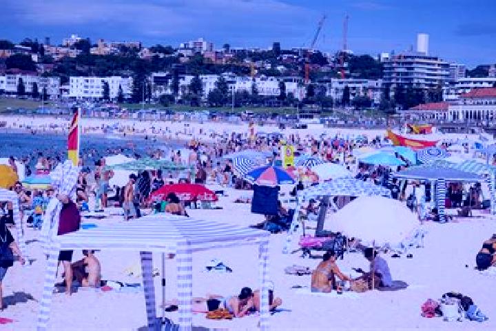 Eva, 28 — Escort in North Bondi, Australia