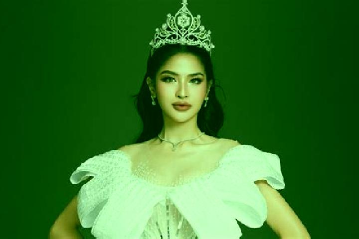 Eva, 28 — Escort in Siniloan, Philippines