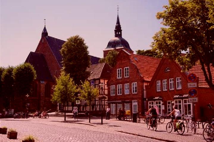 Eva, 28 — Escort in Teschendorf, Germany