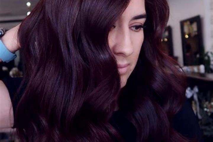 Eva, 29, a auburn dark-eyed caucasian companion based in Kalaw. Offering Tantra, BDSM, Couples, CIM. Available for incall and outcall, day and evening dates.