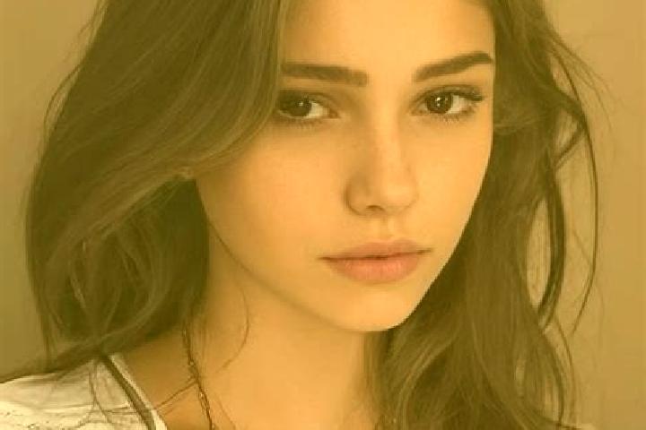 Eva, 29, a chestnut green-eyed slavic companion based in Bukit Rahman Putra. Offering CIM, Prostate Massage, Duos. Available for incall and outcall, overnigh...