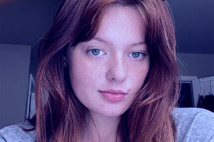 Eva, 30, a auburn brown-eyed caucasian companion based in Heddon Greta. Offering 69, BDSM, Girlfriend Experience. Available for incall and outcall, day and e...