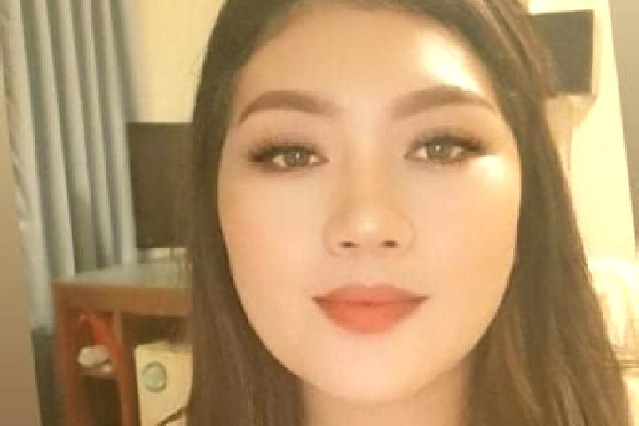 Eva, 30, a blonde dark-eyed asian companion based in Twisp. Offering Girlfriend Experience, Massage, Overnight, CIM. Available for incall and outcall, day an...