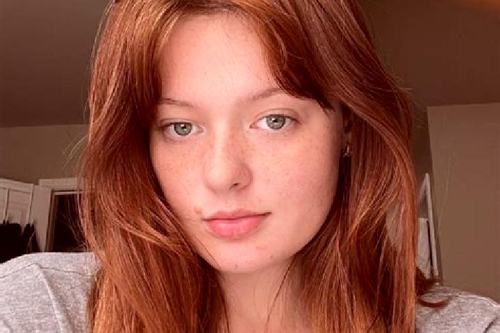 Eva, 30, a red amber-eyed mediterranean companion based in Ervy-le-Chatel. Offering Overnight, Roleplay, Fetish. Available for incall and outcall, day and ev...