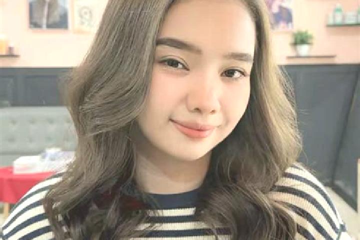Eva, 30 — Escort in Banyuates, Indonesia