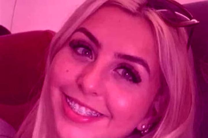 Eva, 30 — Escort in Bodedern, United Kingdom