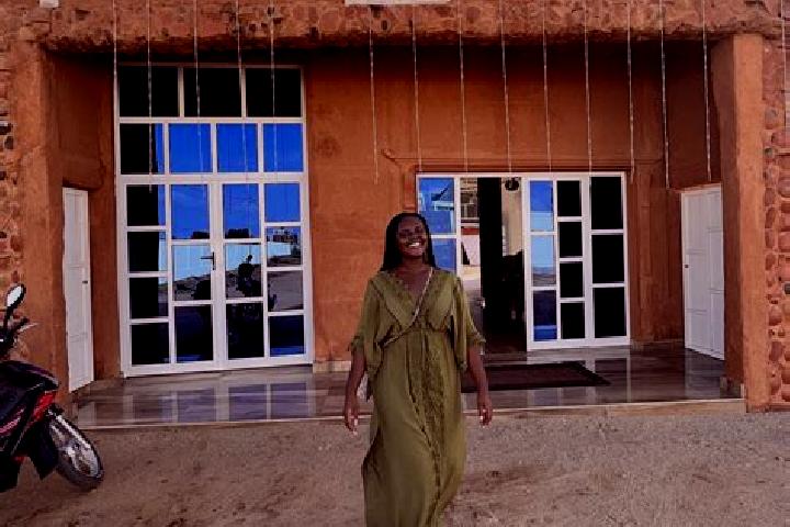 Eva, 30 — Escort in Lome, Togo