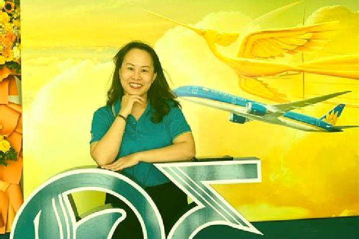 Eva, 30 — Escort in Tu, Vietnam