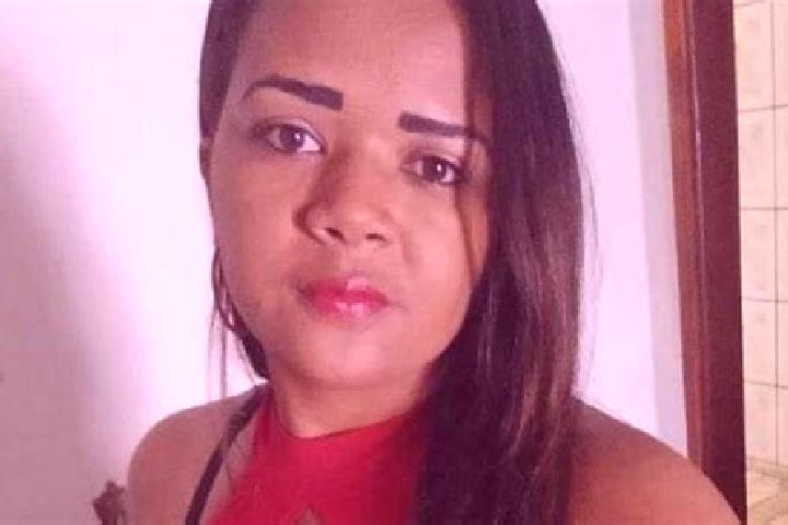 Eva, 31, a red grey-eyed slavic companion based in Sao Sebastiao do Paraiso. Offering Couples, Massage, Duos, Overnight, Striptease. Available for incall and...