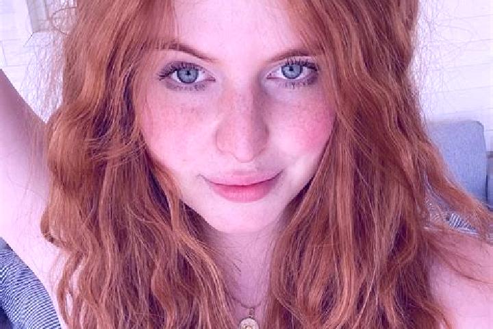 Eva, 31 — Escort in Redhead, Australia
