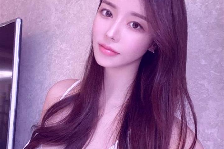 Eva, 31 — Escort in Sadikyuezi, China