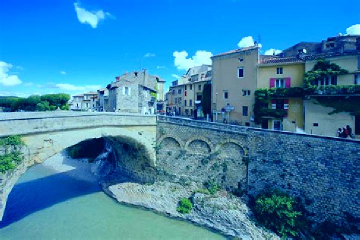 Eva, 31 — Escort in Vaison-la-Romaine, France