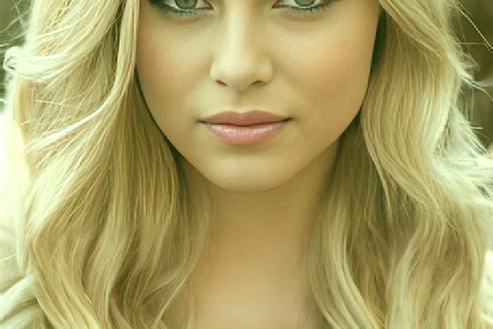 Eva, 32, a blonde hazel-eyed ebony companion based in Wolka Grodziska. Offering Travel Companion, Deep French Kissing, A-Level, Dinner Date, Domination. Avai...