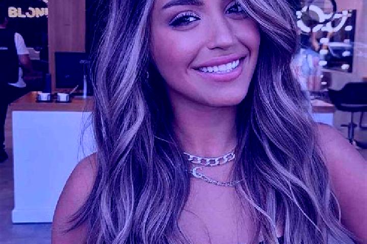 Eva, 32, a dark blonde dark-eyed caribbean companion based in Srandakan. Offering Dinner Date, Striptease. Available for incall and outcall, day and evening ...