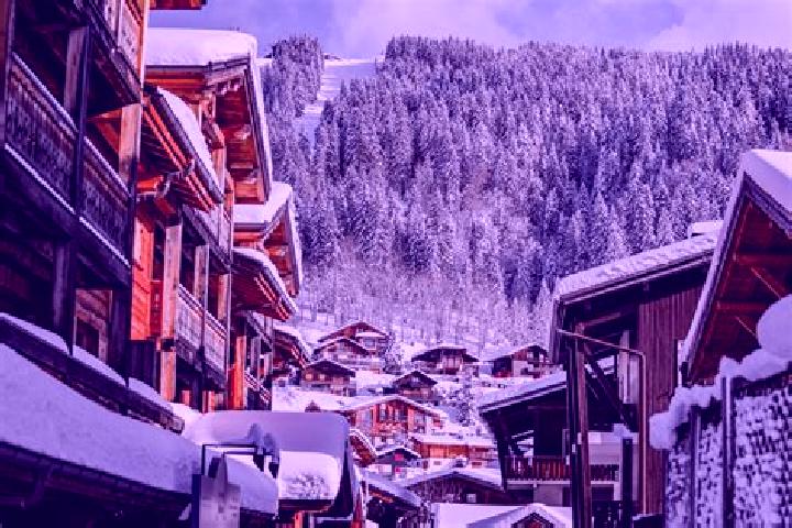 Eva, 32 — Escort in Les Gets, France