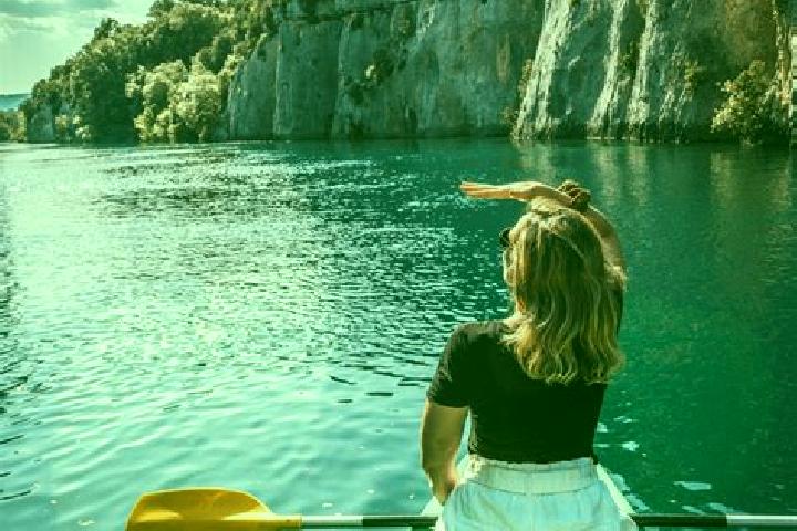 Eva, 32 — Escort in Mbouini, Mayotte