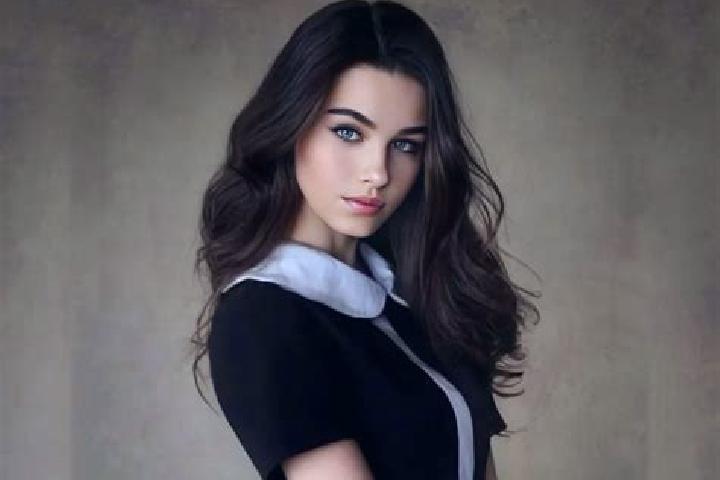 Eva, 33, a black blue-eyed slavic companion based in Borovskiy. Offering OWO, Girlfriend Experience, Tantra, GFE, Dinner Date. Available for incall and outca...