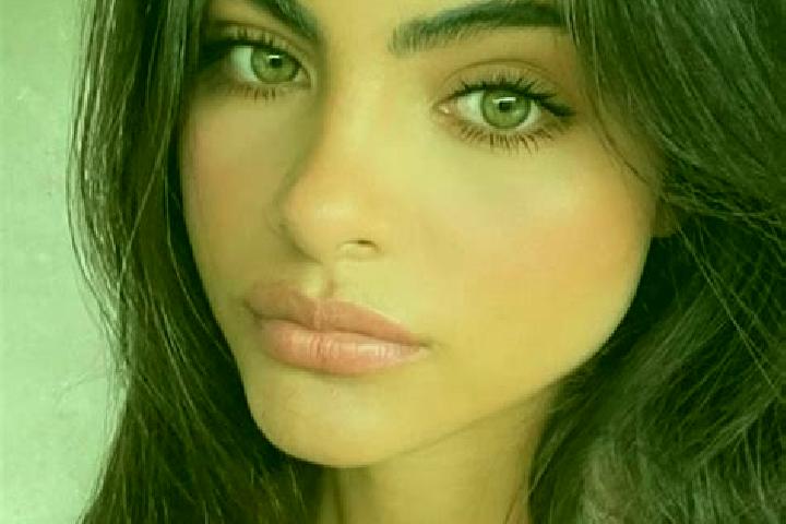 Eva, 33, a black hazel-eyed caucasian companion based in La Veta. Offering Striptease, Roleplay, Girlfriend Experience. Available for incall and outcall, day...