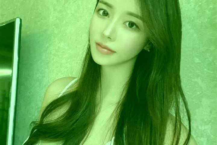 Eva, 33 — Escort in Dongtazhuang, China