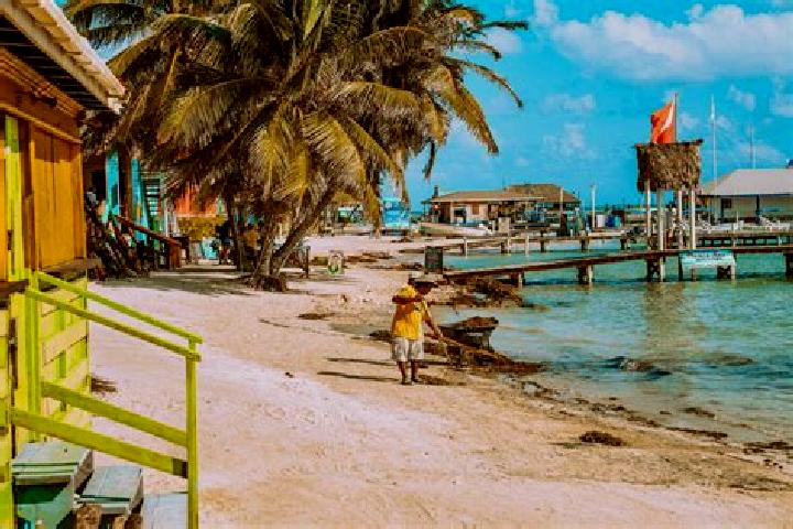 Eva, 33 — Escort in Steadfast, Belize