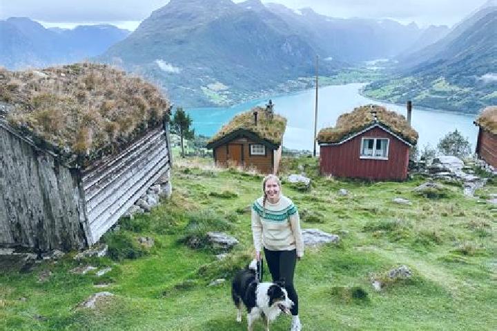 Eva, 33 — Escort in Ydstebohamn, Norway