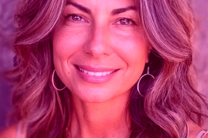 Eva, 34, a brunette grey-eyed mixed companion based in Marseille 14. Offering Domination, Massage, CIM, Roleplay. Available for incall and outcall, day and e...