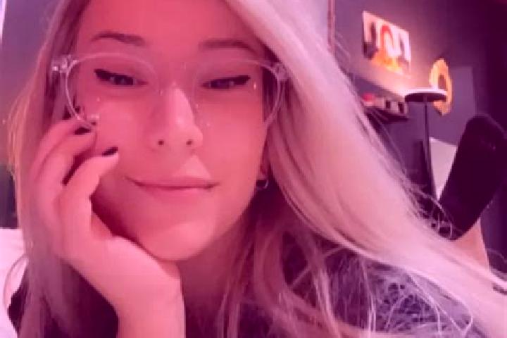 Eva, 34, a red hazel-eyed european companion based in Kalsdorf bei Graz. Offering Overnight, Girlfriend Experience, BDSM, 69. Available for incall and outcal...
