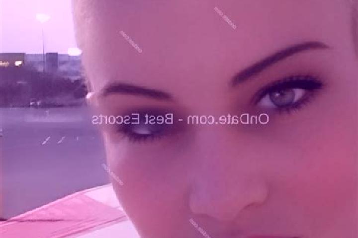Eva, 34 — Escort in Jinjiahe, China
