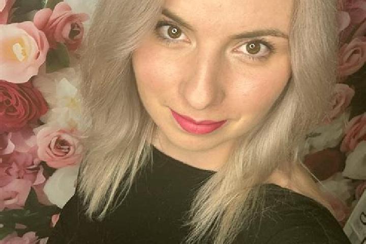 Eva, 34 — Escort in Kdyne, Czech Republic