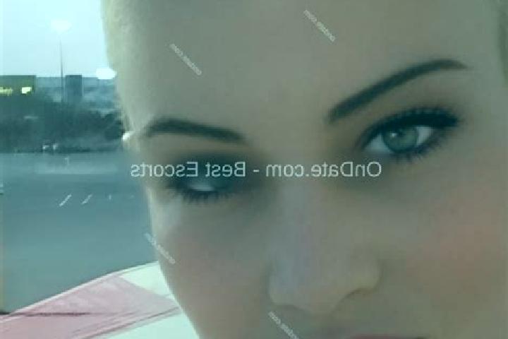 Eva, 34 — Escort in Ruzgka, Czech Republic