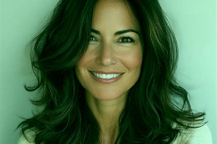 Eva, 35, a chestnut dark-eyed middle eastern companion based in La Rouxiere. Offering Overnight, Travel Companion. Available for incall and outcall, day and ...