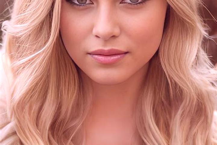 Eva, 35, a dark blonde amber-eyed european companion based in Girdwood. Offering Deep French Kissing, A-Level, Massage, 69. Available for incall and outcall,...
