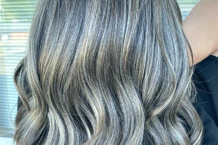 Eva, 35, a dark blonde grey-eyed indian companion based in Arauquita. Offering Deep French Kissing, Travel Companion, Overnight, Striptease. Available for in...