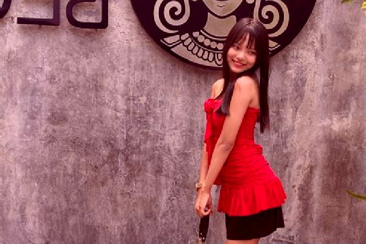 Eva, 35 — Escort in Paw Maing, Myanmar