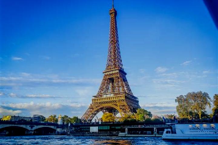 Eva, 35 — Escort in Puygouzon, France