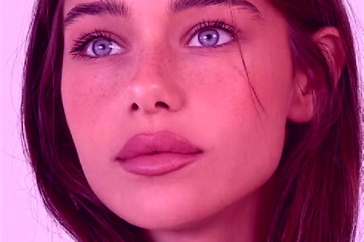 Eva, 36, a brunette brown-eyed mediterranean companion based in Vlachopoulo. Offering CIM, A-Level, Travel Companion. Available for incall and outcall, overn...