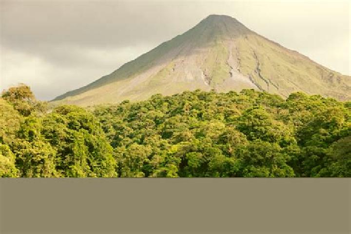 Eva, 36 — Escort in Arenal, Colombia