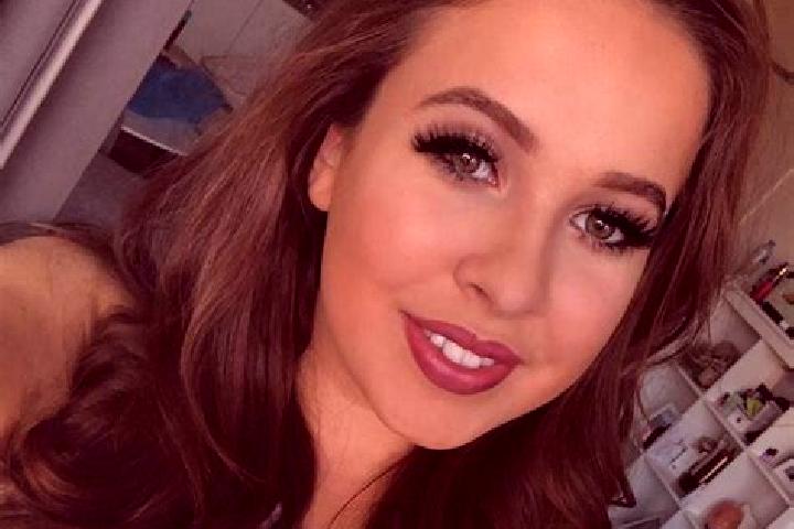 Eva, 37, a dark blonde amber-eyed caucasian companion based in Meensel-Kiezegem. Offering Travel Companion, CIM, 69. Available for incall and outcall, overni...