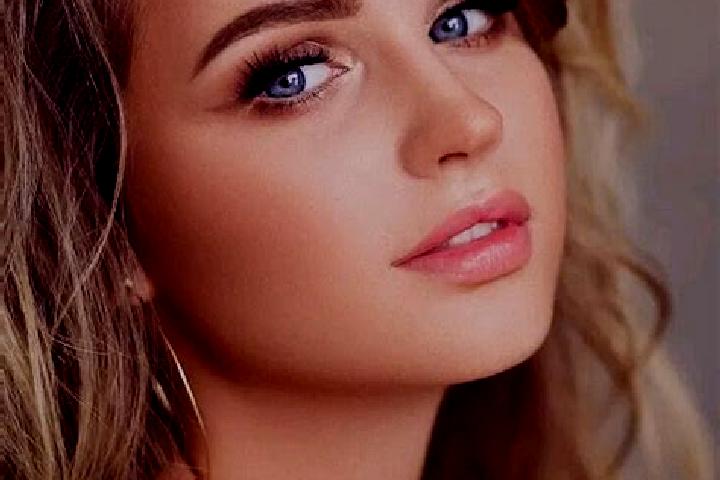 Eva, 37, a dark blonde blue-eyed mixed companion based in Mardakan. Offering Tantra, Dinner Date, Girlfriend Experience. Available for incall and outcall, ov...