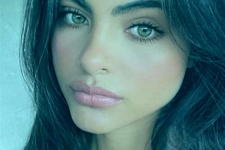Eva, 37, a dark blonde dark-eyed indian companion based in Aboukro. Offering Girlfriend Experience, OWO, Travel Companion, Fetish. Available for incall and o...