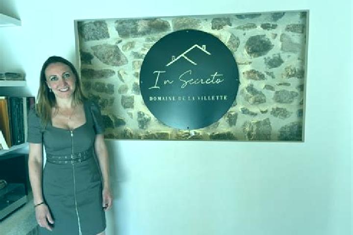 Eva, 37 — Escort in Dunieres, France