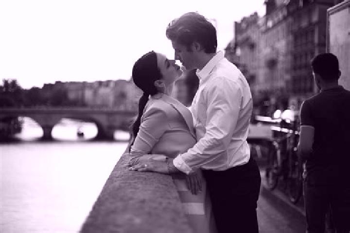 Eva, 38, a black blue-eyed indian companion based in Zwiefalten. Offering Deep French Kissing, Overnight, Party Girl, Dinner Date. Available for incall and o...