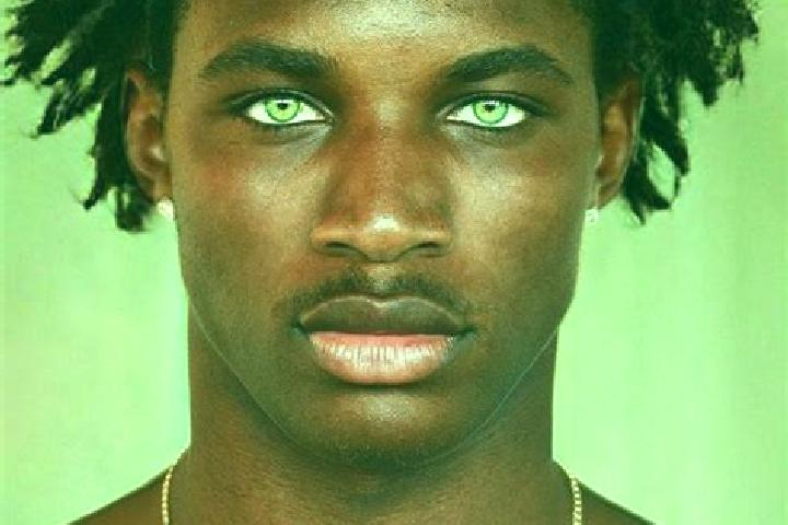 Eva, 38, a black green-eyed european companion based in Cauia. Offering Domination, 69, Party Girl, Roleplay. Available for incall and outcall, overnight boo...