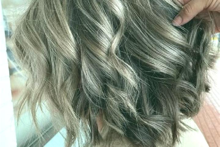 Eva, 38, a dark blonde grey-eyed middle eastern companion based in Ohanavan. Offering OWO, 69, Couples, Tantra, CIM. Available for incall and outcall, overni...