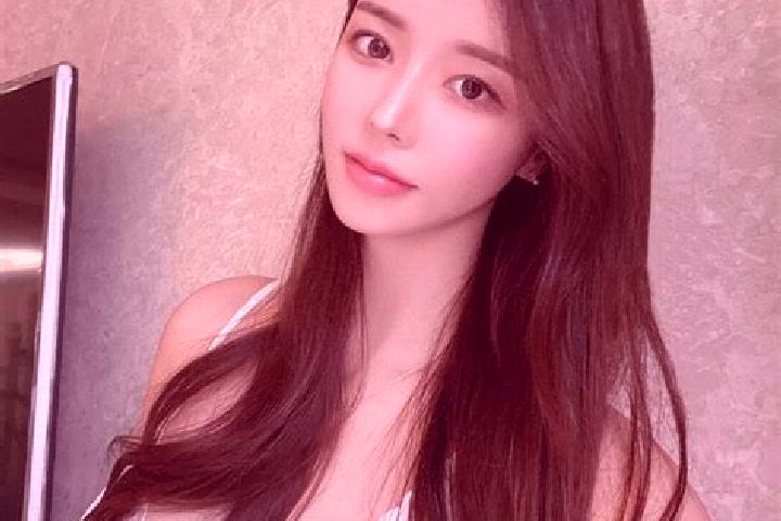Eva, 38 — Escort in Anrong, China