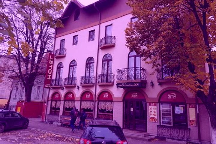 Eva, 38 — Escort in Dragasani, Romania