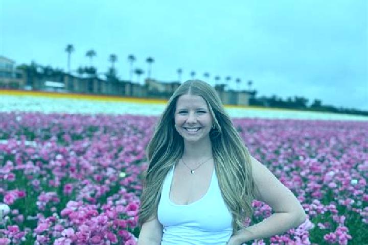 Eva, 38 — Escort in Taylor, Canada