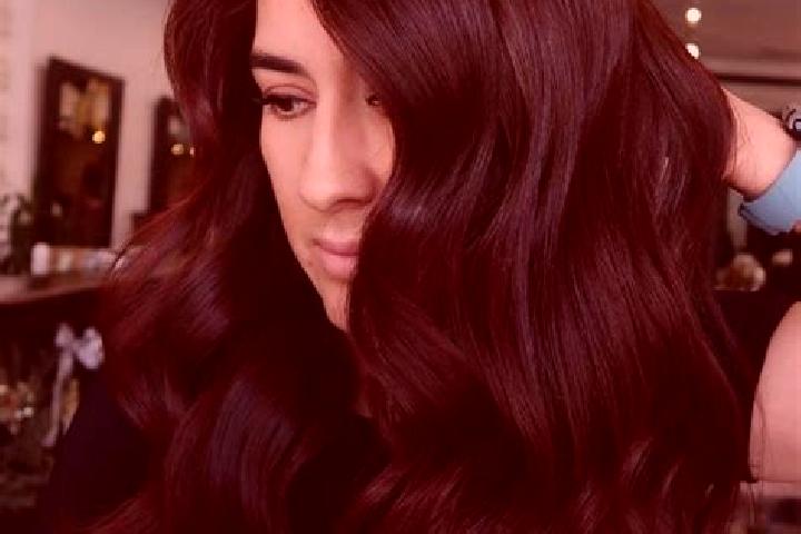 Eva, 39, a auburn dark-eyed ebony companion based in Bockenau. Offering Striptease, Overnight, CIM. Available for incall and outcall, day and evening dates.